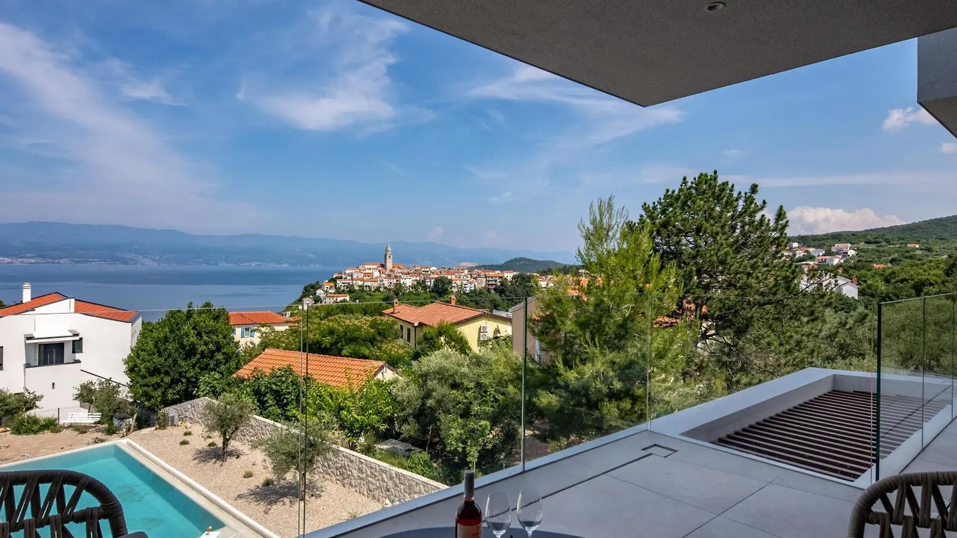 Luxusvilla Manatis Mit Pool Vrbnik  Villa